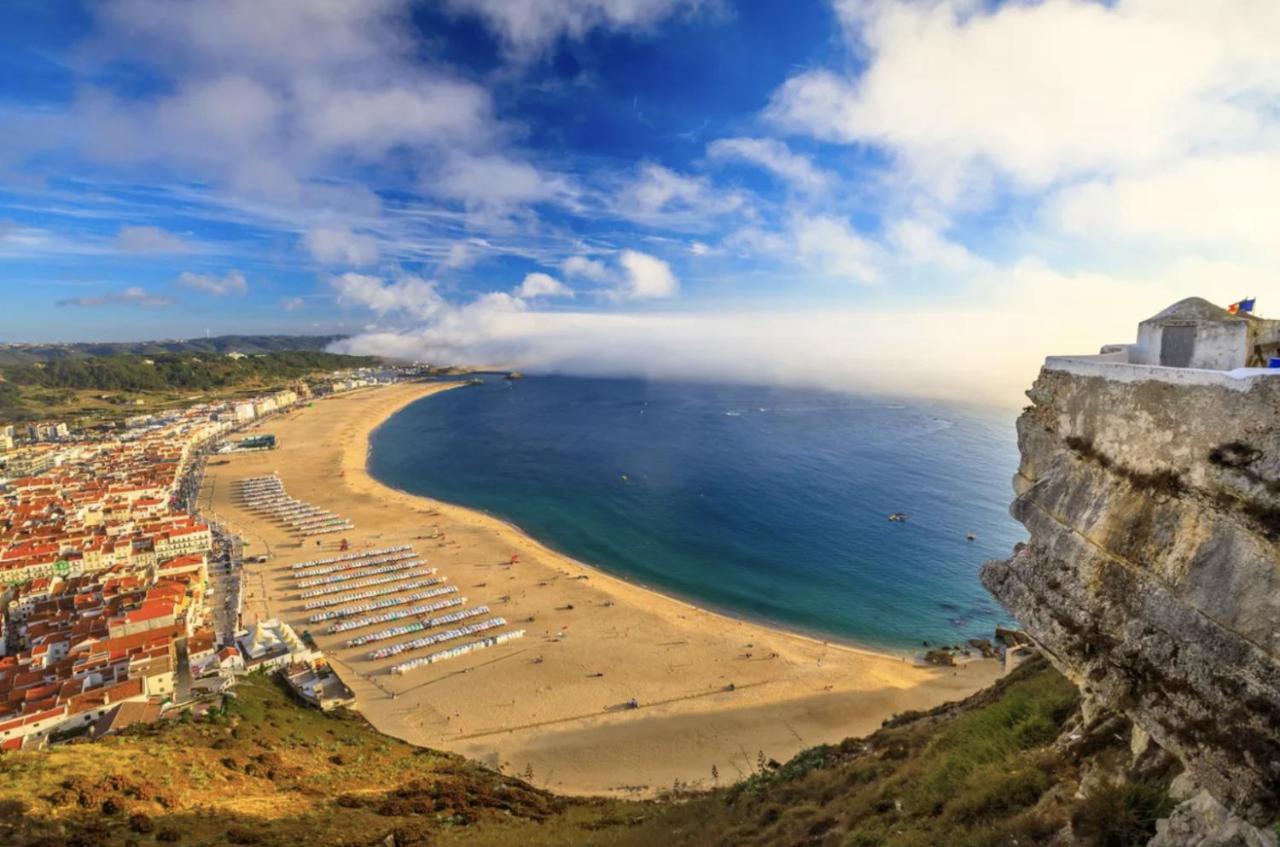 Casa Na Onda Subvila Daire Nazaré Dış mekan fotoğraf